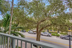 630 S Sapodilla Ave, West Palm Beach, FL 33401 - Photo 2