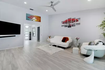 8552 Thousand Pines Circle, West Palm Beach, FL 33411 - Photo 12