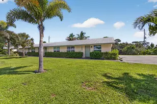 8697 SE Hobe Ridge Ave, Hobe Sound, FL 33455 - Photo 2