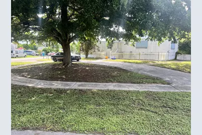 5385 Elaine Circle, West Palm Beach, FL 33417 - Photo 1