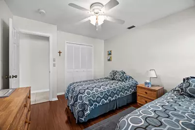 571 NE Town Terrace, Jensen Beach, FL 34957 - Photo 16