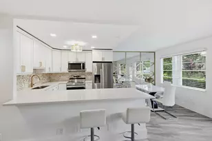 1025 Ventnor H E, Deerfield Beach, FL 33442 - Photo 1