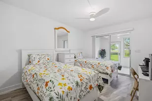 1025 Ventnor H E, Deerfield Beach, FL 33442 - Photo 6