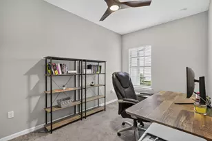 4416 Appleton Cir E, Oakland Park, FL 33309 - Photo 16