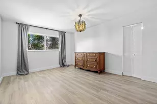 16 Colonial Club Dr, Boynton Beach, FL 33435 - Photo 24