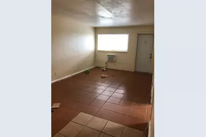 800 NW 11th Avenue #5, Fort Lauderdale, FL 33311 - Photo 2