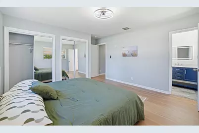 28 SE 8th Avenue, Deerfield Beach, FL 33441 - Photo 10