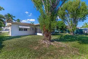 28 SE 8th Ave, Deerfield Beach, FL 33441 - Photo 20