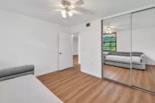 3650 Whitehall Dr, West Palm Beach, FL 33401 - Photo 40