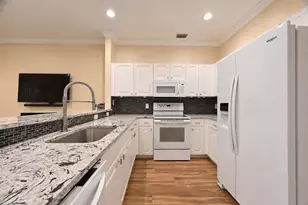 545 NW Portofino Ln, Port Saint Lucie, FL 34986 - Photo 12