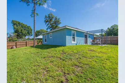 7735 101st Court, Vero Beach, FL 32967 - Photo 22