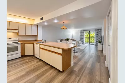 1440 NW 45th Street #A8, Deerfield Beach, FL 33064 - Photo 2