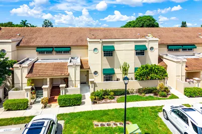 6735 Via Regina, Boca Raton, FL 33433 - Photo 2