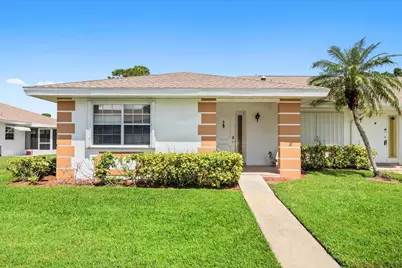 1218 S Lakes End Drive #Apt a, Fort Pierce, FL 34982 - Photo 2