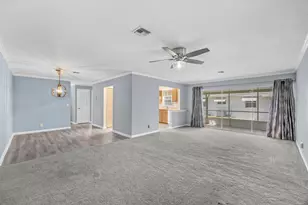 1218 S Lakes End Dr, Fort Pierce, FL 34982 - Photo 8