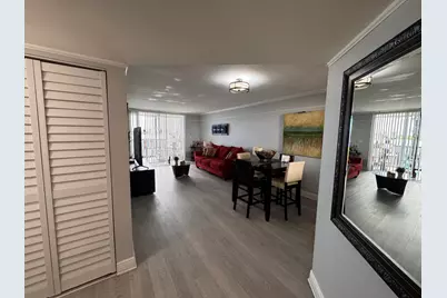115 Lake Emerald Drive #410, Oakland Park, FL 33309 - Photo 18