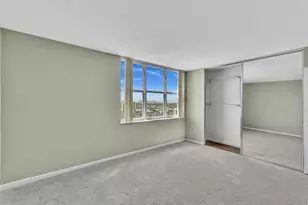3233 NE 32nd Ave, Fort Lauderdale, FL 33308 - Photo 8