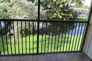 9389 NW 1st Ct, Pembroke Pines, FL 33024 - Photo 2
