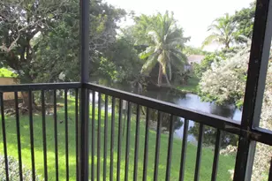 9389 NW 1st Ct, Pembroke Pines, FL 33024 - Photo 14