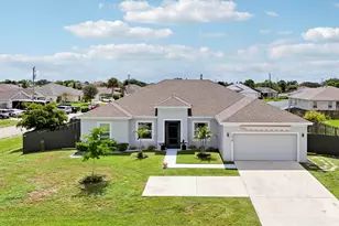 1016 SW Paar Dr, Port Saint Lucie, FL 34953 - Photo 1
