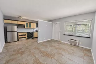 220 Lucerne Ave, Lake Worth Beach, FL 33460 - Photo 8