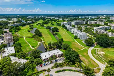 2205 S Cypress Bend Drive #103, Pompano Beach, FL 33069 - Photo 4