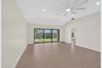 4398 NE 5th Avenue, Boca Raton, FL 33431 - Photo 12