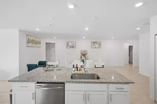 1811 SE Sandia Dr, Port Saint Lucie, FL 34983 - Photo 34