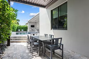 2424 NE 27th Ave, Fort Lauderdale, FL 33305 - Photo 28