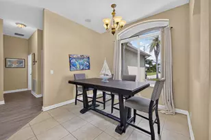 1402 SW Abingdon Ave, Port Saint Lucie, FL 34953 - Photo 10