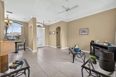 1402 SW Abingdon Avenue, Port Saint Lucie, FL 34953 - Photo 6