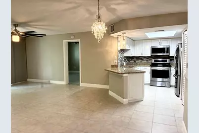 1000 Crestwood Court S #1005, Royal Palm Beach, FL 33411 - Photo 2