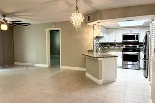 1000 Crestwood Ct S, Royal Palm Beach, FL 33411 - Photo 2