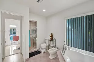 4495 Woodfield Blvd, Boca Raton, FL 33434 - Photo 20