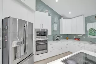 4495 Woodfield Blvd, Boca Raton, FL 33434 - Photo 8