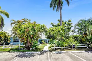 2695 SE 1st Ct, Pompano Beach, FL 33062 - Photo 2