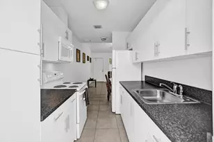 2695 SE 1st Ct, Pompano Beach, FL 33062 - Photo 8