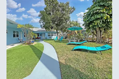 2695 SE 1st Court #1, Pompano Beach, FL 33062 - Photo 2