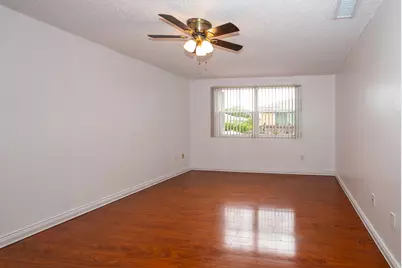 4254 SW 72nd Way, Davie, FL 33314 - Photo 10