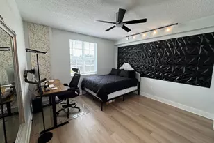 616 Clearwater Park Rd, West Palm Beach, FL 33401 - Photo 4