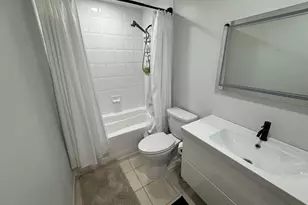 616 Clearwater Park Rd, West Palm Beach, FL 33401 - Photo 12