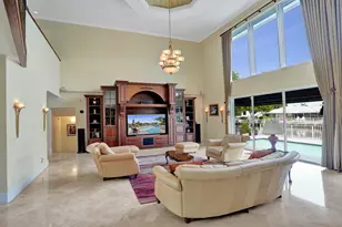 2875 NE 25th Ct, Fort Lauderdale, FL 33305 - Photo 14