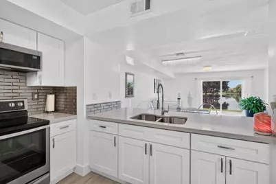 9730 NW 23rd Court #15, Pembroke Pines, FL 33024 - Photo 6