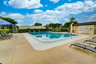 136 Lake Rebecca Dr, West Palm Beach, FL 33411 - Photo 56