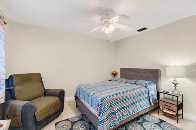 136 Lake Rebecca Drive, West Palm Beach, FL 33411 - Photo 24