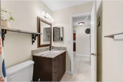 136 Lake Rebecca Drive, West Palm Beach, FL 33411 - Photo 28