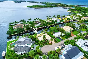 122 Marlin Dr, Ocean Ridge, FL 33435 - Photo 2