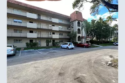 6300 S Falls Circle Drive #412, Lauderhill, FL 33319 - Photo 16