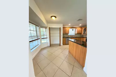 3154 NW 72nd Avenue, Margate, FL 33063 - Photo 10
