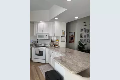 300 NW Bentley Circle, Port Saint Lucie, FL 34986 - Photo 6